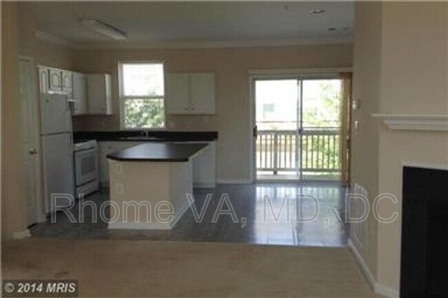 Building Photo - 21809 Jarvis Square