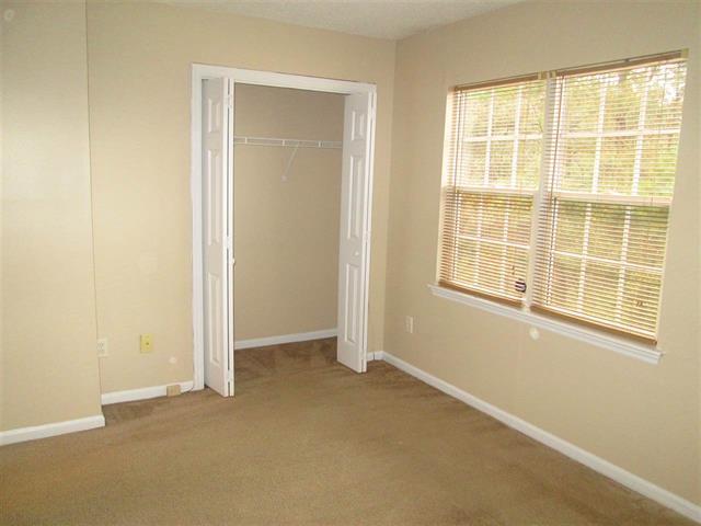 Building Photo - 895 W Pueblo Dr