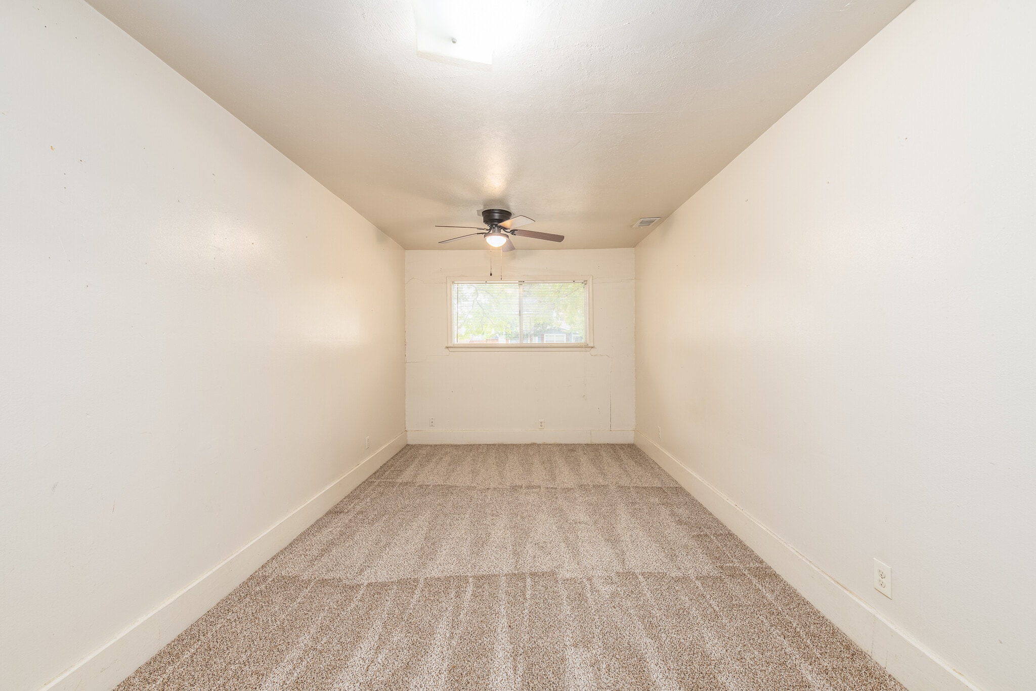 4th room (standing inside) - 1816 E Tucker Blvd