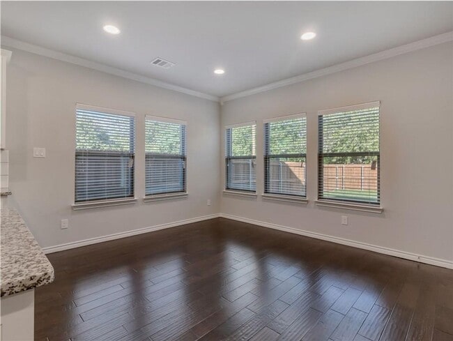 Building Photo - "TCU" Property Available for Pre-leasing!