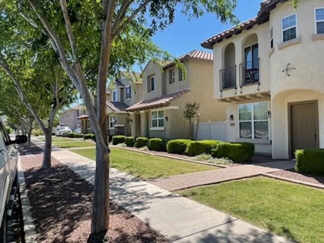 Building Photo - 3 bedroom rental in Cooley Station