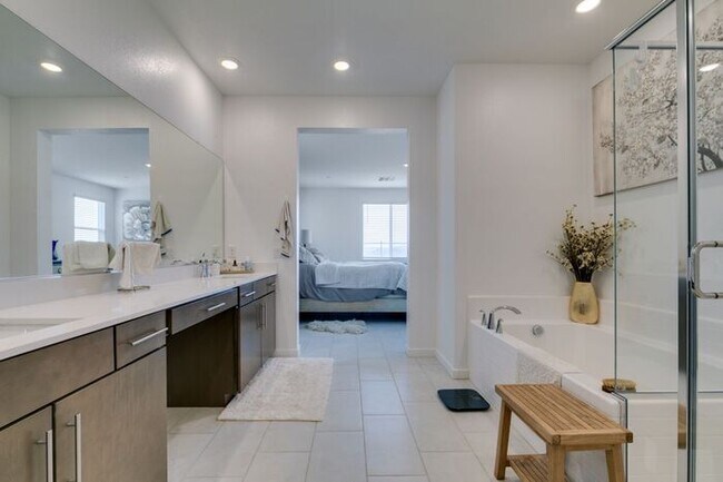 Building Photo - Fully Furnished 3 Bedroom Henderson Home with Full Vegas Strip and Lake Las Vegas Views