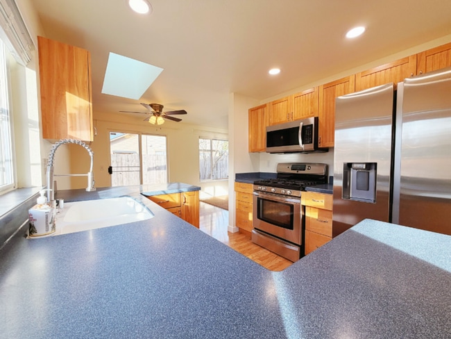 Building Photo - 23 113th Pl SE