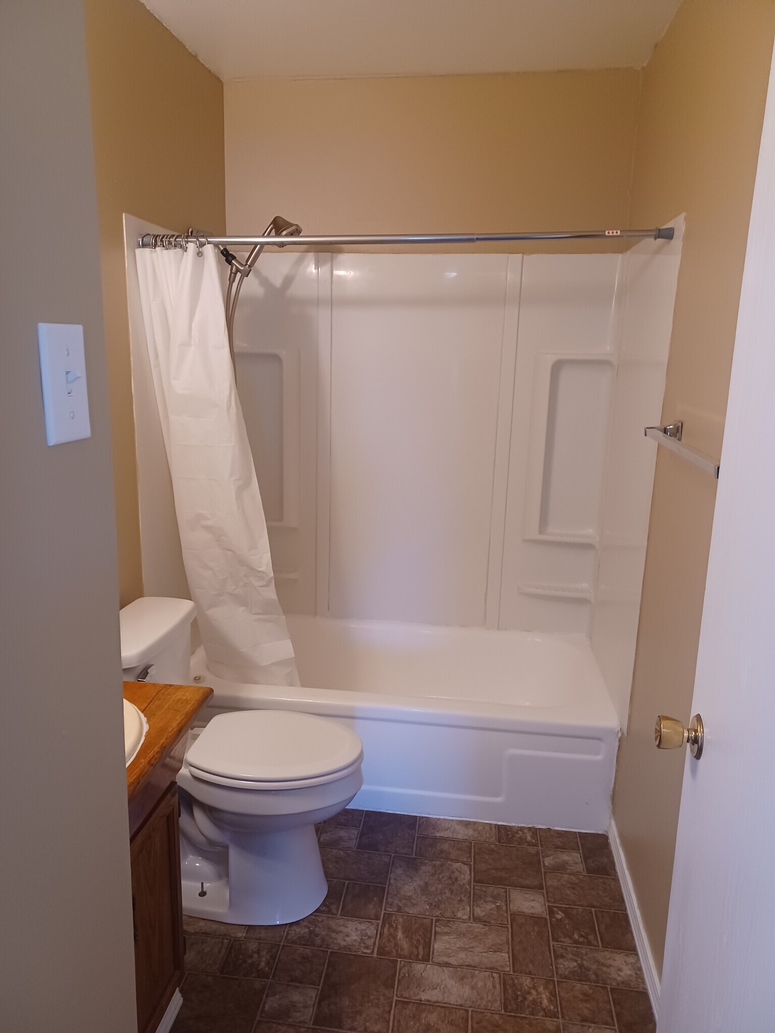 Building Photo - 3309 Cassidy Rd