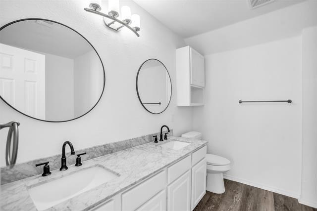 Building Photo - 9209 Harrisburg Ln