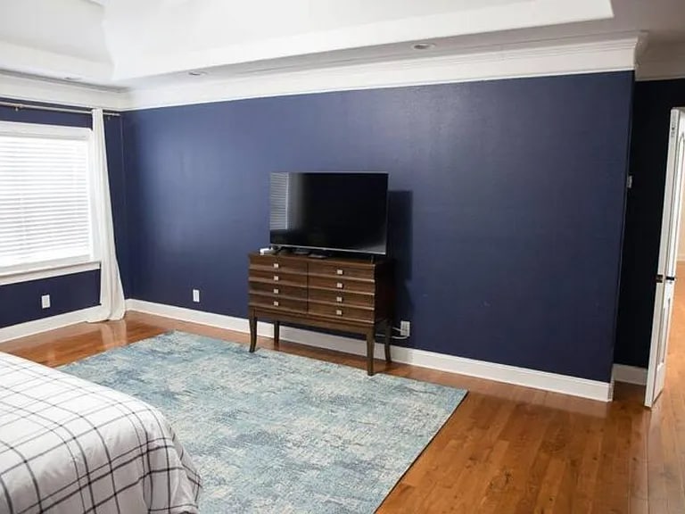 Building Photo - 1932 Lake Lucerne Dr SW