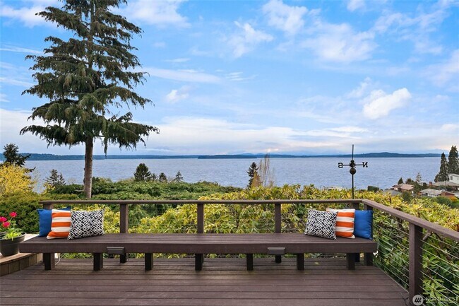 Building Photo - Timeless English Tudor with Stunning Puget Sound Views