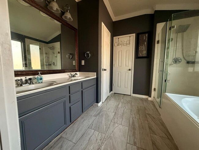 Building Photo - 1247 Lavender Shade Ct