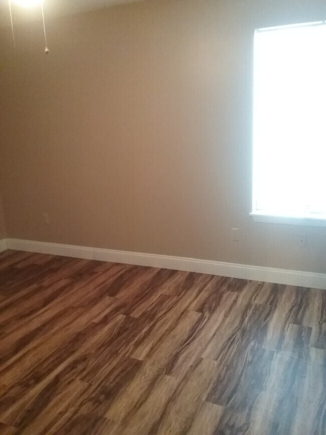 Building Photo - 3506 Sable Palm Ln