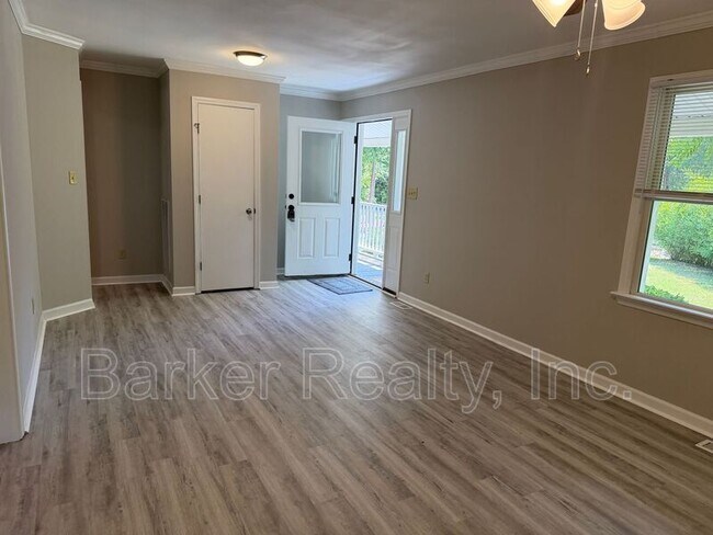 Building Photo - 12019 Holmes Hollow Rd