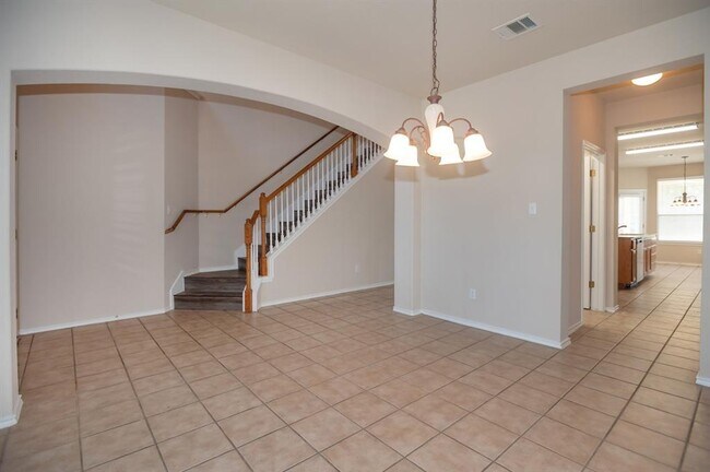 Building Photo - 1612 Melissa Oaks Ln