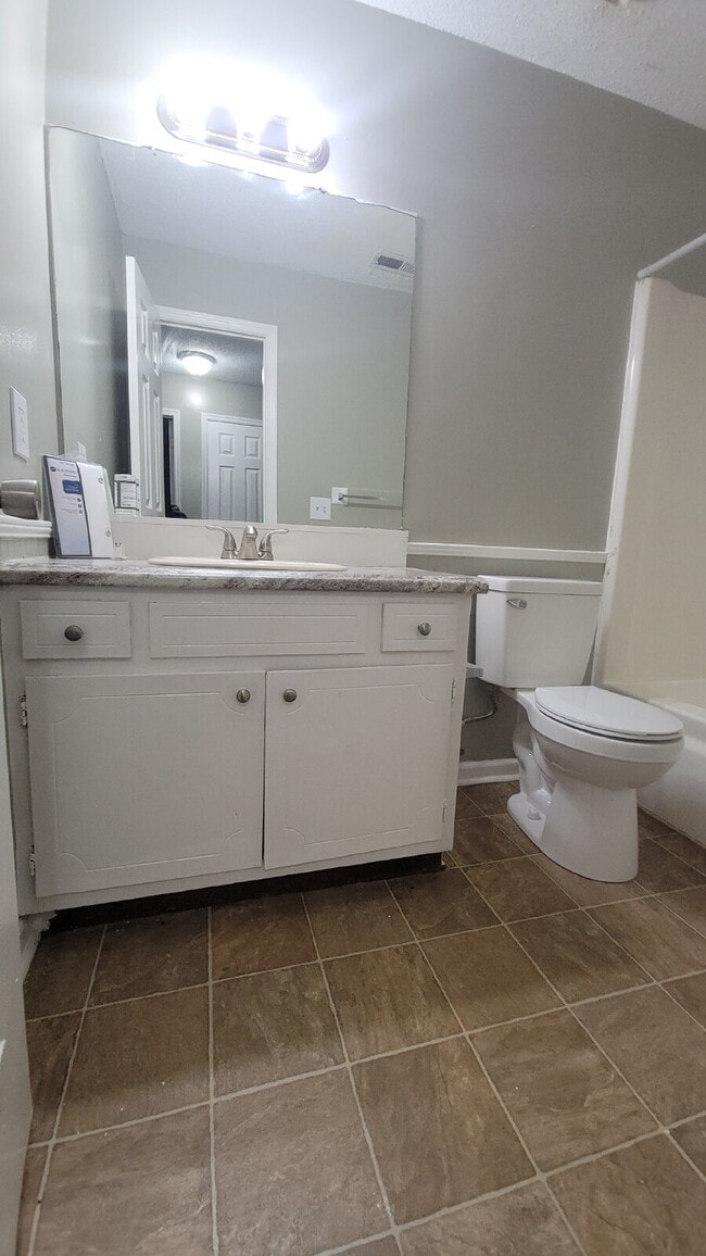 Building Photo - 1506 Ascent Trail NW