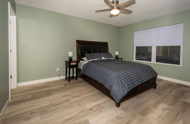 Building Photo - 2014 Cherry St