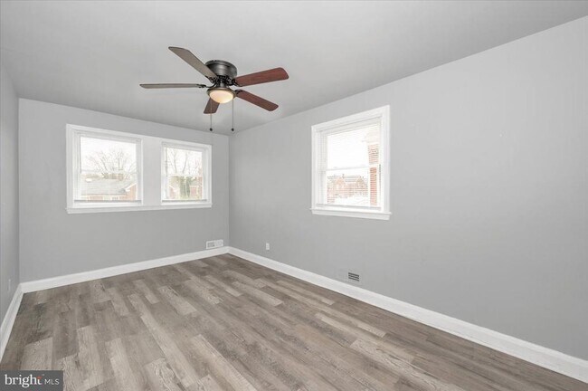 Building Photo - 1551 Langford Rd