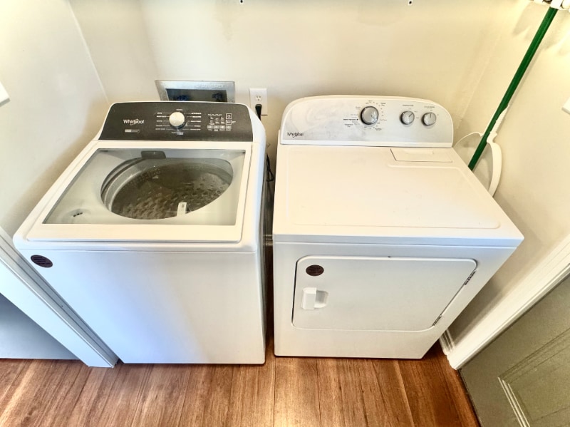 Building Photo - 3301 John Hancock Rd