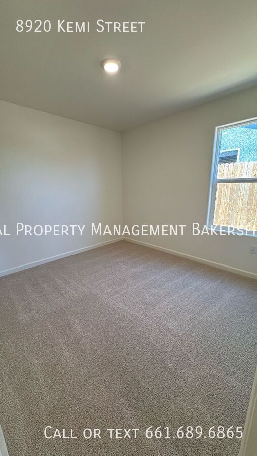 Building Photo - 8920 Kemi St