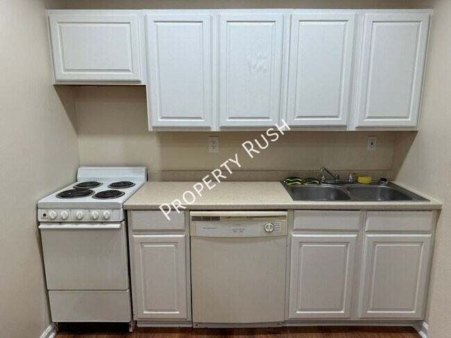 Building Photo - 4921 Charwood Trail NW