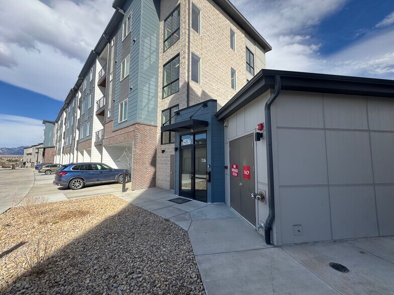 Building Photo - 487 Interlocken Blvd