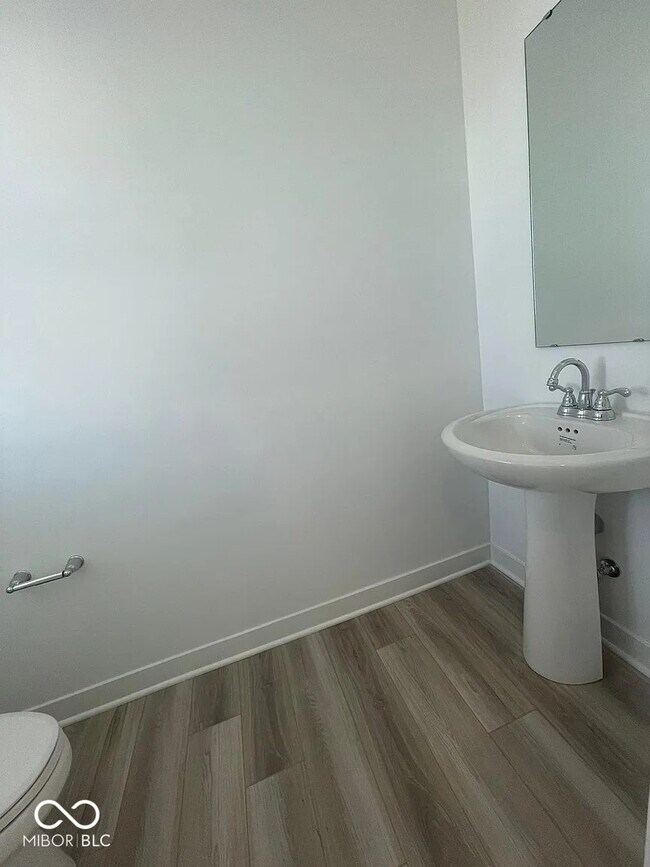 Building Photo - 6865 Orchard Run Cir