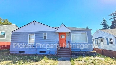 Building Photo - 2109 E Highlands St