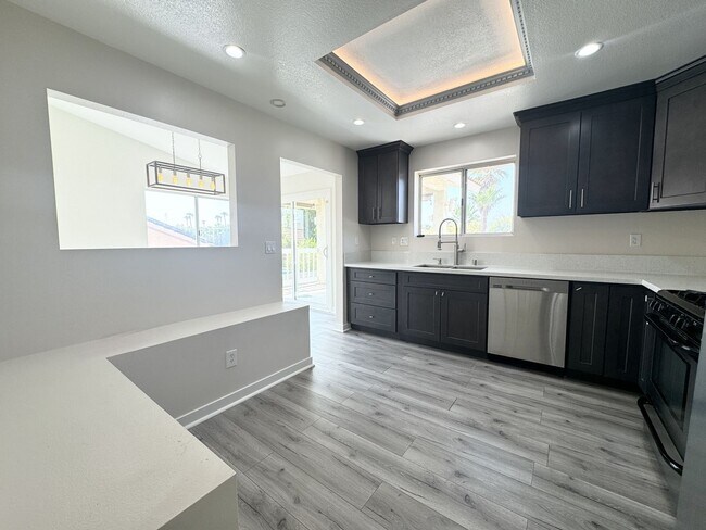 Building Photo - 68745 Tachevah Dr