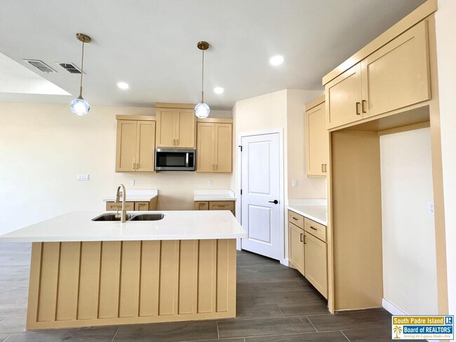 Building Photo - 3211 Juan Castillo Ave