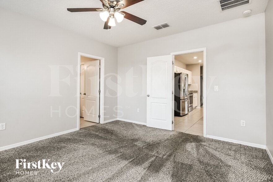 Building Photo - 2212 Red Rock Ct