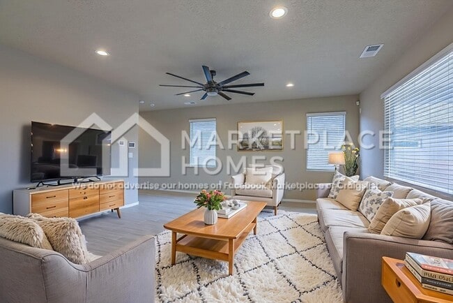 Building Photo - 10660 Aspiration Ln SW