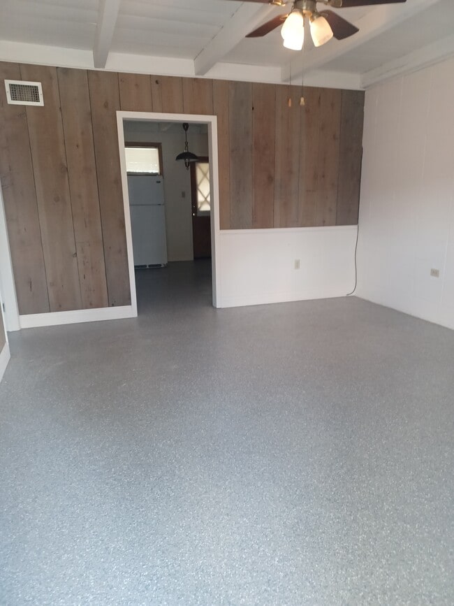 Building Photo - 1719 Oakley Ct