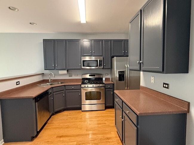 Building Photo - 2250 Stoughton Dr