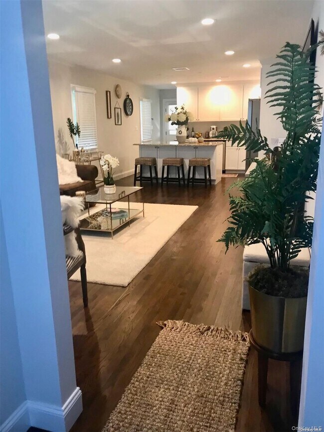 Building Photo - 9 North St