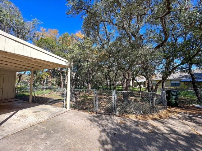 Building Photo - 3709 Rocky Hollow Trail