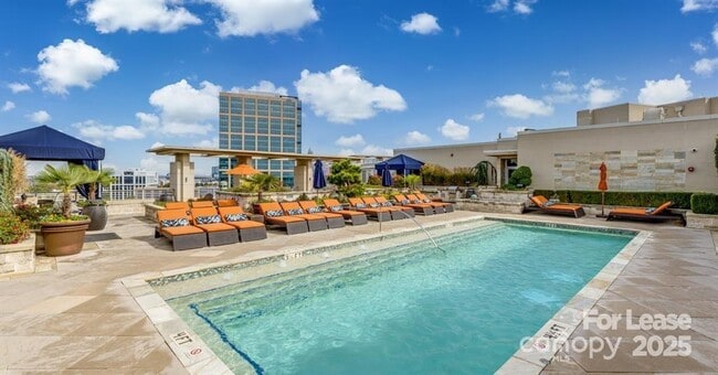 Building Photo - 125 W Tremont Ave