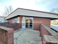 Building Photo - 511 Wrexham Ave SW