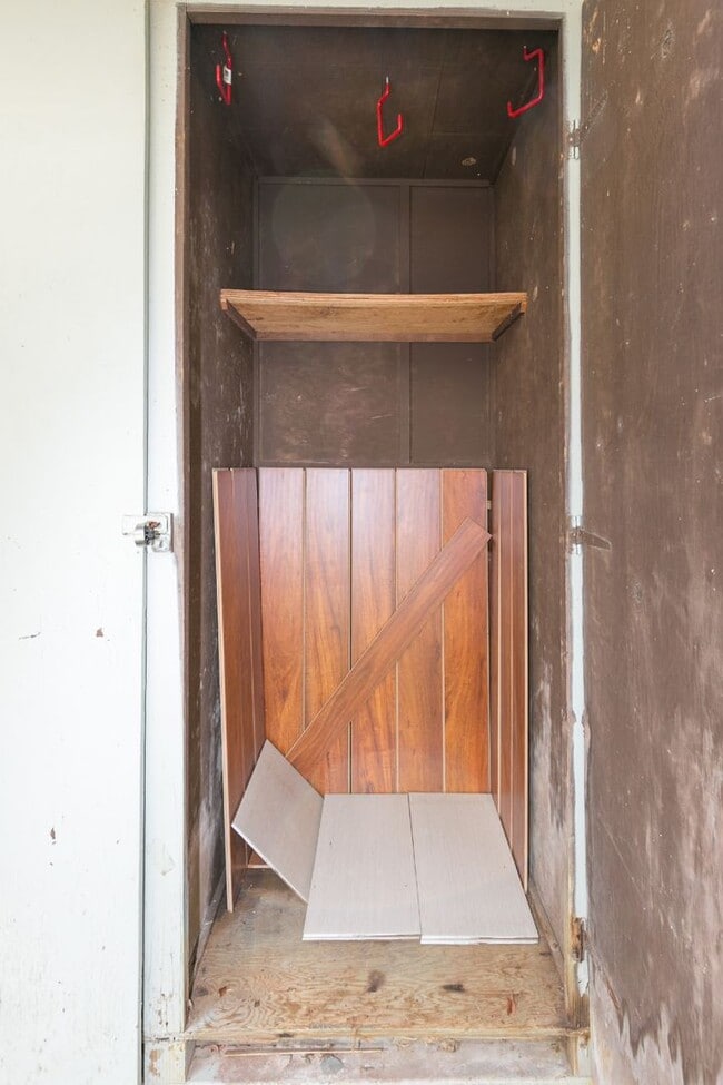 Building Photo - 333 Aoloa St