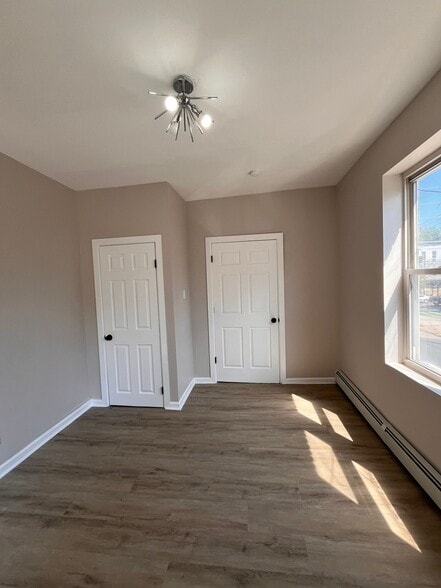 Building Photo - 165 Delaware Ave