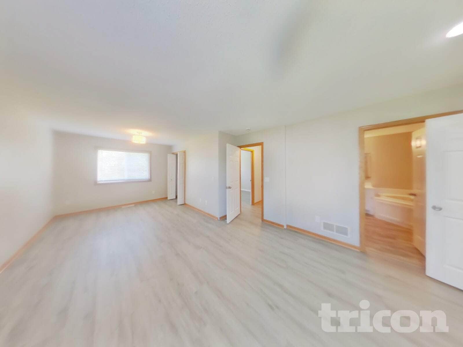 Building Photo - 2739 Zumbrota Cir NE