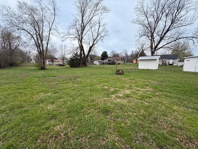 Building Photo - 3-Bedroom Home with Garage and Large Deck in Baxter
