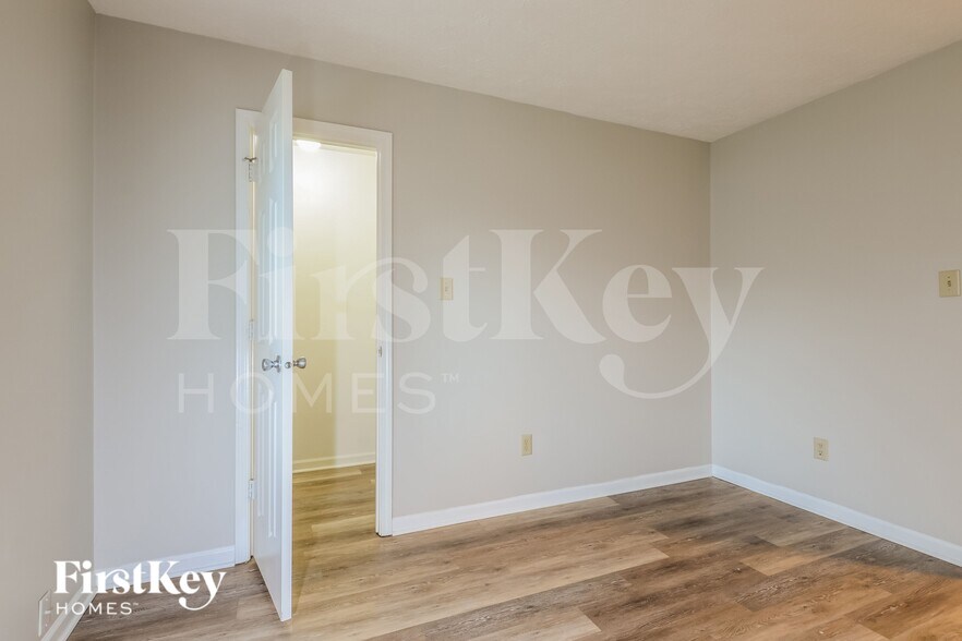 Building Photo - 6616 Bridger Ct