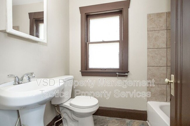 Building Photo - 19101 Nitra Ave