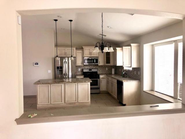 Building Photo - 11377 Cattle Ranch St