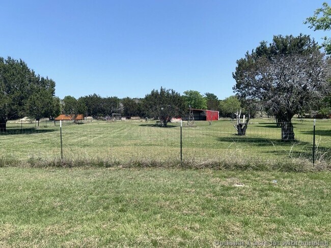 Building Photo - 2807 Brinegar Rd