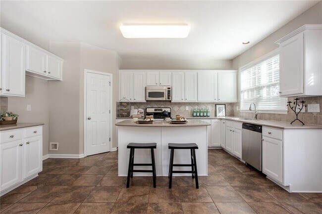 Building Photo - 3810 Cabalzar Ln