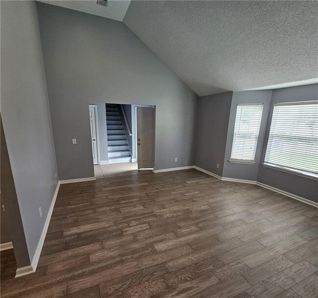 Building Photo - 310 Pecan Wood Cir