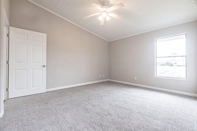 Building Photo - Move-In Ready: Goblin’s Treasure Awaits Sa...