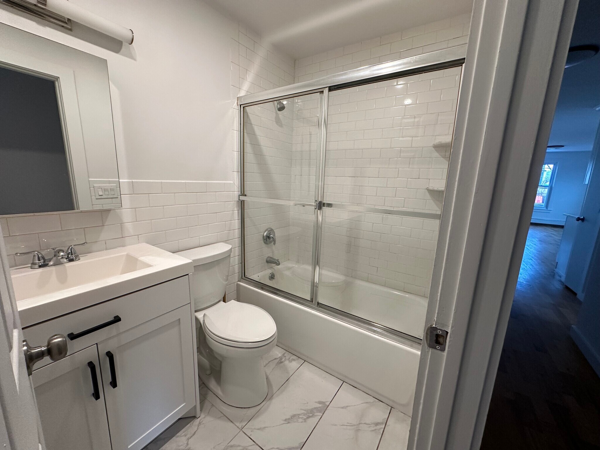 Building Photo - 20 Taff Ave