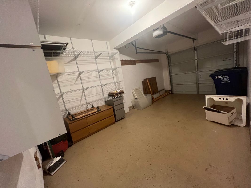 Building Photo - 206 Connery Terrace SW