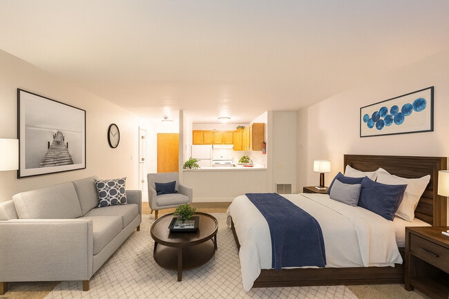 Building Photo - 1811 Four Lakes Ave