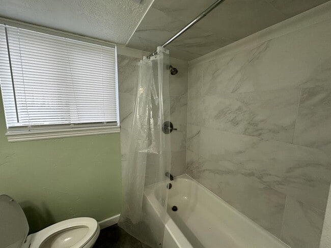 Building Photo - 8324 S Carmen Ct