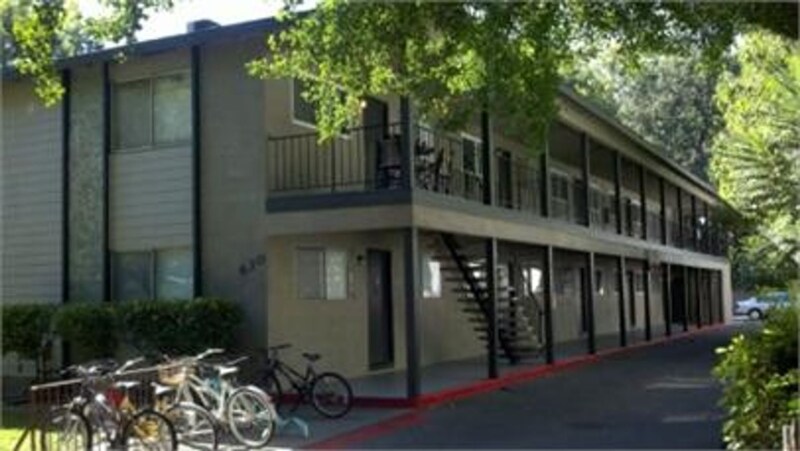Primary Photo - 630 W 4th St